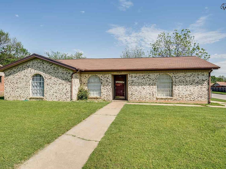 700 W Cornelia Ave, Iowa Park, TX 76367 Zillow