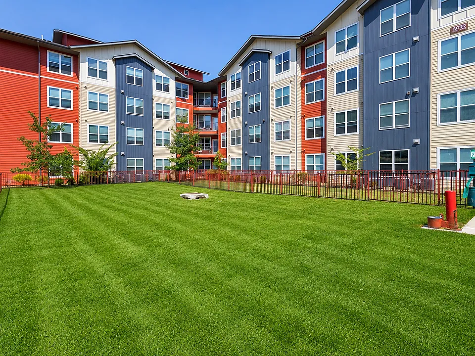 Hawks Landing Apartments