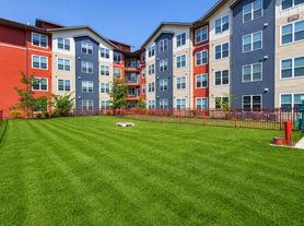 Hawks Landing Apartments
