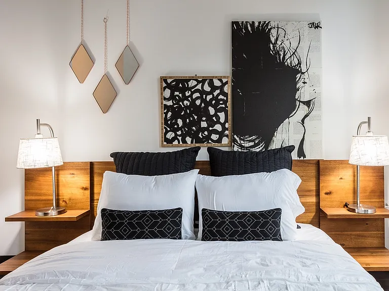 Seven 10 West — Photo 11