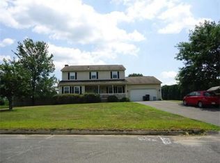 20 Grand Oak Farm Rd, Hadley, MA 01035