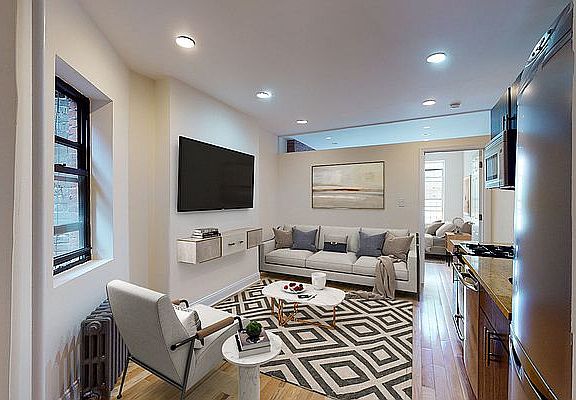 5th image of 42 Clinton St APT 20