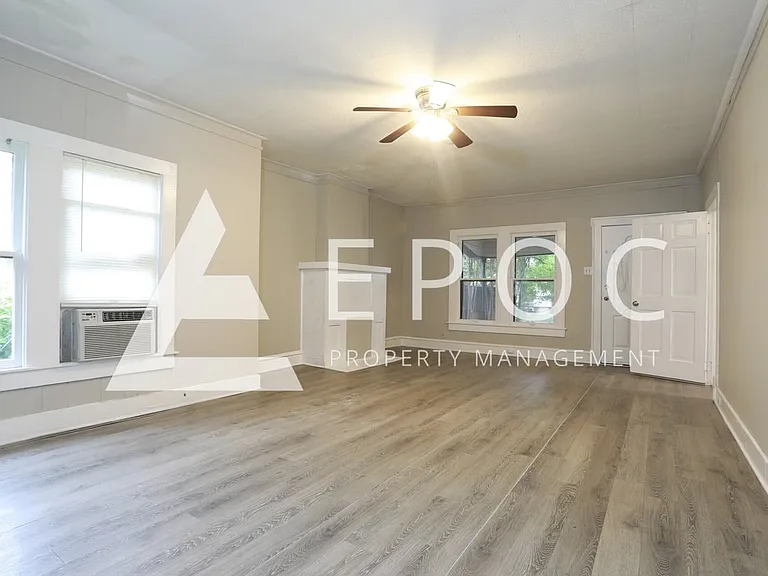 2317 Colonial Ave — Photo 10