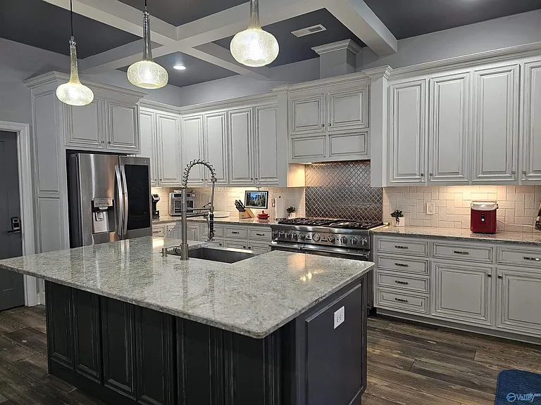 862 Highland Dr — Photo 7
