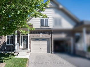 33 Washburn Path, Clarington, ON L1E0J7