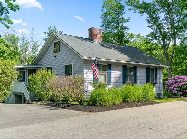 132 Highland Avenue, Ogunquit, ME 03907