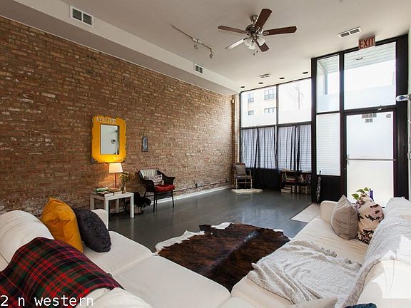 5th image of 1352 N Western Ave #914