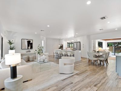 208 NE 16th Place, Fort Lauderdale, FL, 33305