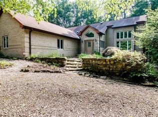 7576 Fern Hill Ln, Morgantown, IN 46160