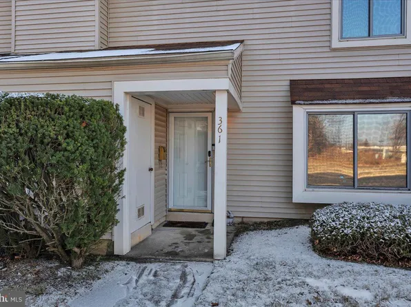 361 Juniper St, Marlton, NJ 08053
