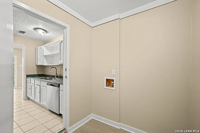 5019 Stockman Dr — Photo 11