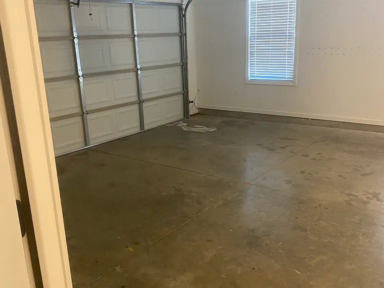 6358 Woodland Station Dr — Photo 8