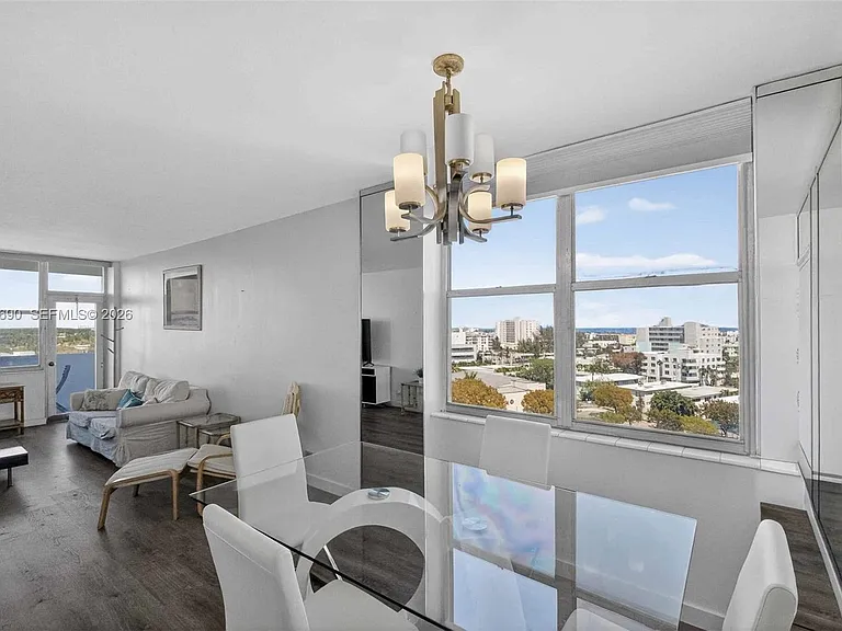 7441 Wayne Ave #8J — Photo 12