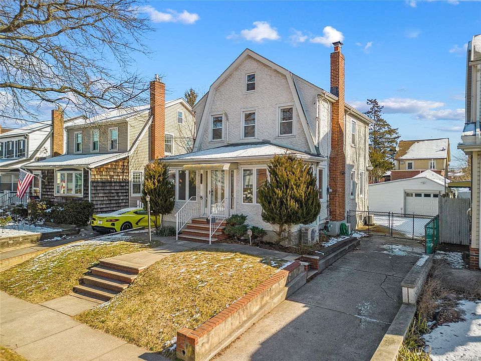 1st image of 43-27 171st Street