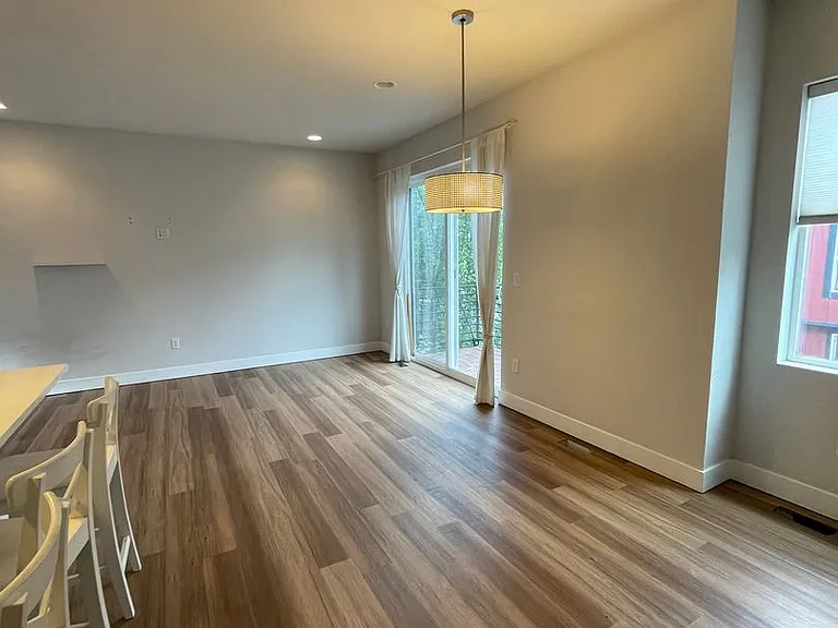 5552 W 10th Pl — Photo 9