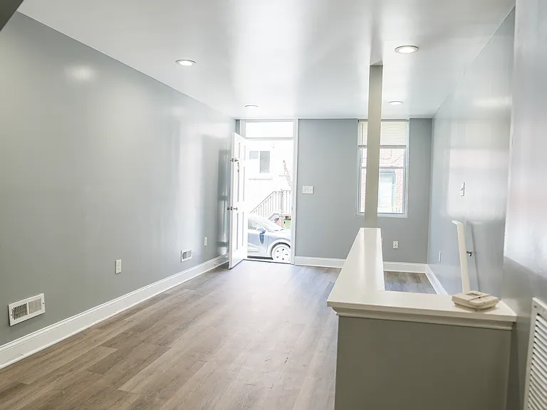 503 Wyeth St — Photo 10