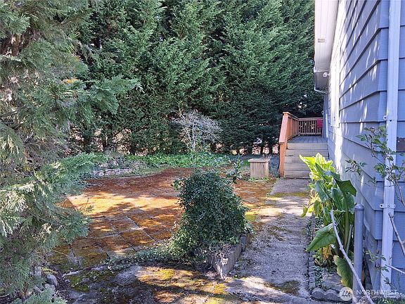 3rd image of 815 124th Street SW #36