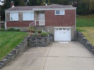 3540 Wallace Dr, Pittsburgh, PA 15227
