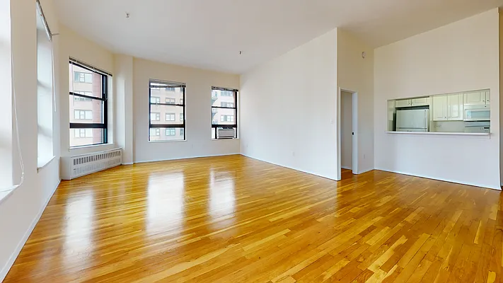 Rented by Bond New York | media 25