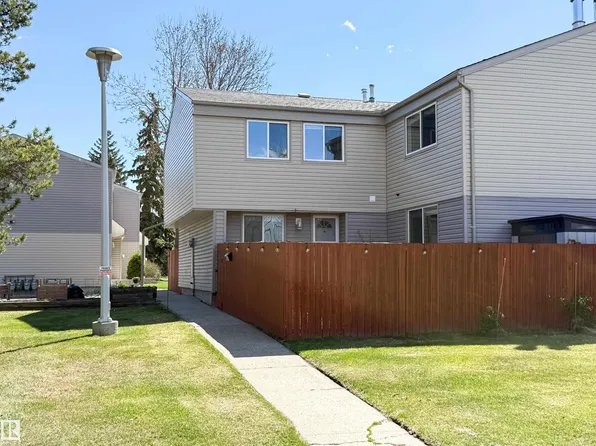 5642 148th St NW, Edmonton, AB T6H 4T8