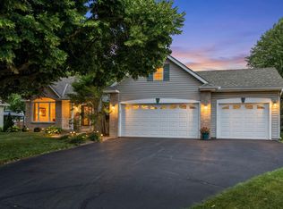 8657 Jewel Ln S, Cottage Grove, MN 55016