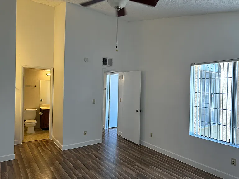 5236 W Peoria Ave #213 — Photo 8