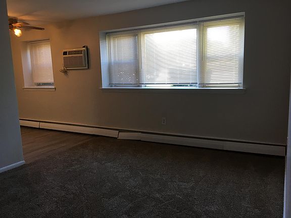 4th image of 7805 Algon Ave #12