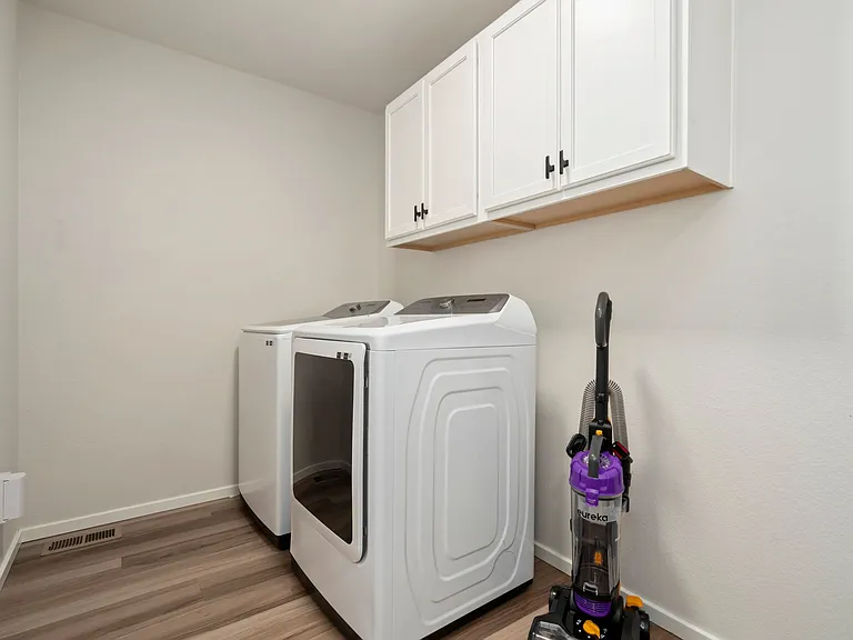 2938 Barnstormer St #1 — Photo 30