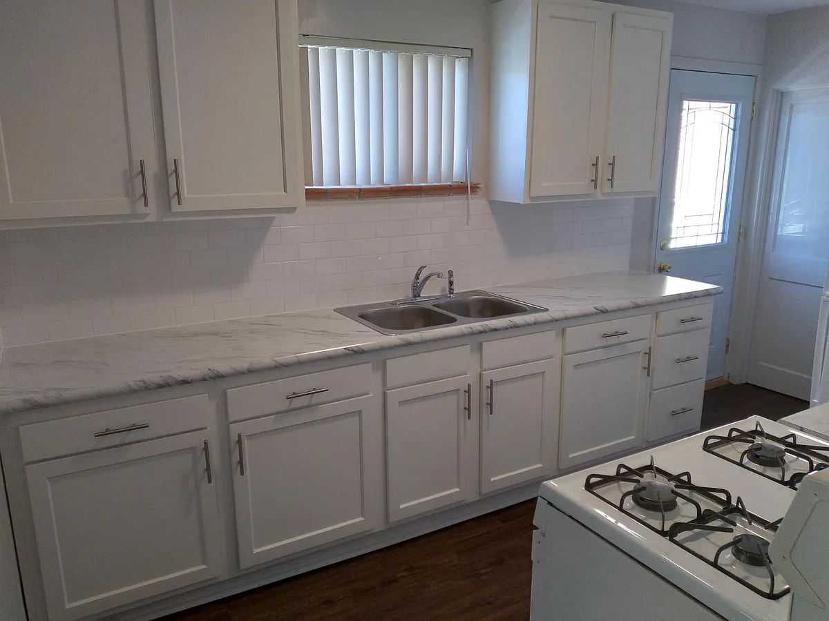 Kitchen - 2515 S University Blvd #A