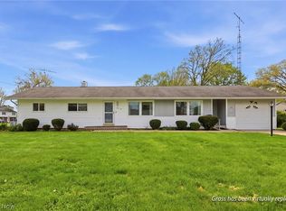921 Duff Dr, Ashland, OH 44805
