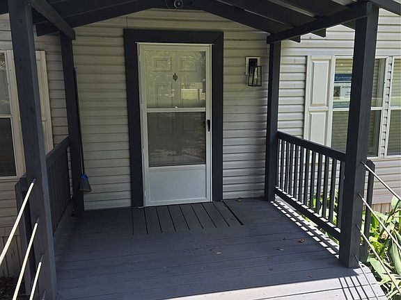 2nd image of 202 N Marilyn Dr