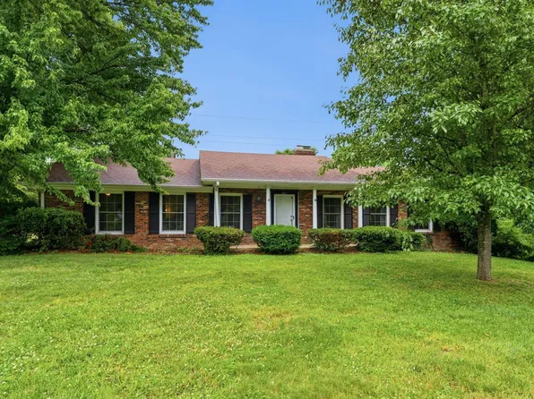 601 S Dogwood Dr, Berea, KY 40403