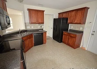 52 Holly Oak Cir — Photo 4