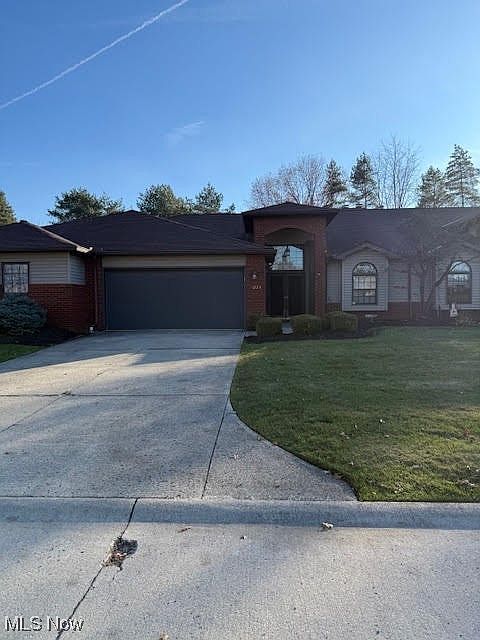 1st image of 5224 Parkhurst Dr