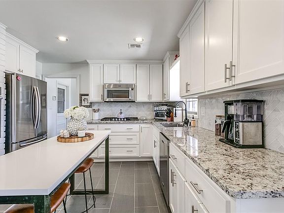 2nd image of 1504 Brighton Ave