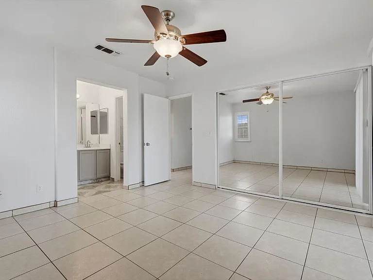 3006 Mission Dr — Photo 33