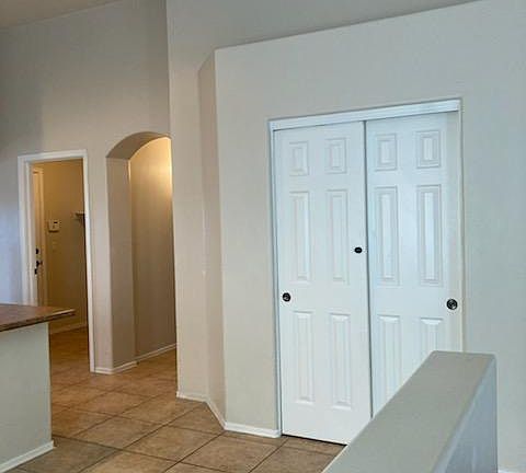 4th image of 669 W Calle Franja Verde