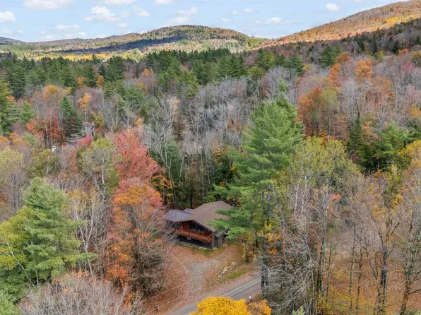 217 Magic Circle, Londonderry, VT 05148