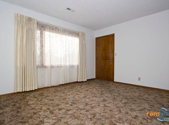 2nd image of 4422 S 48th St #1X1