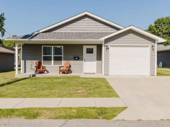 502 S Mechanic St, Marion, IL 62959