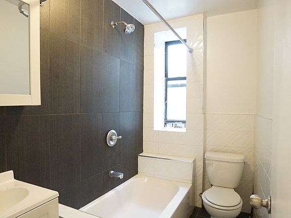 4th image of 645 W 160th St #F1