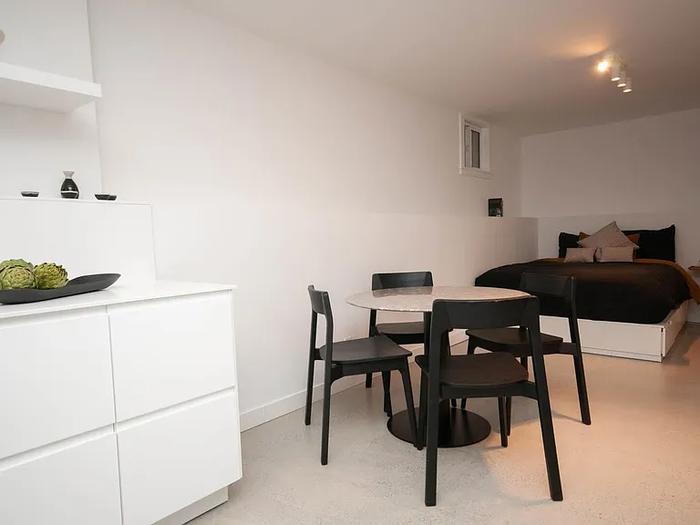 563 Union St #2 — Photo 8
