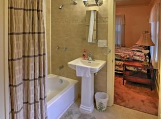 1515 N Independence Ave, Oklahoma City, OK 73107