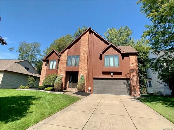 38 Thames Ct, Getzville, NY 14068