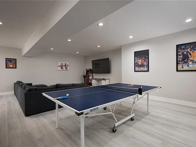 517 Southshore Dr — Photo 22