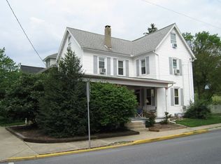 59 E Lincoln Ave, Lititz, PA 17543