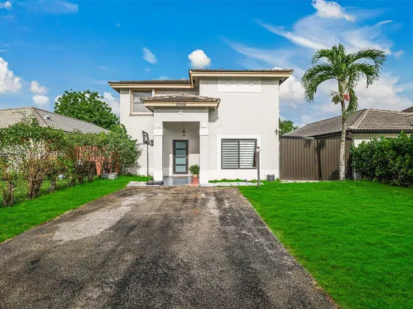 18666 NW 52nd Path, Opa Locka, FL 33055