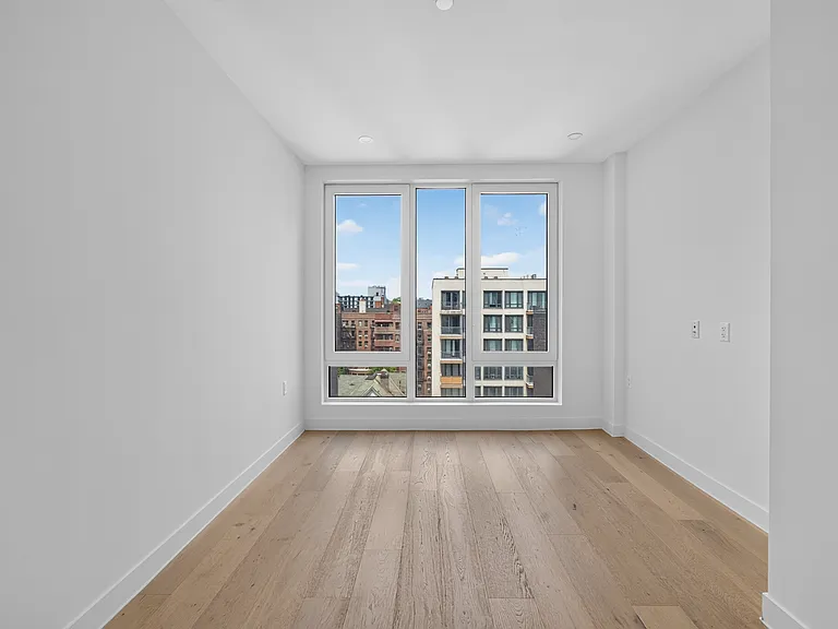 148-33 90th Ave #701 — Photo 22