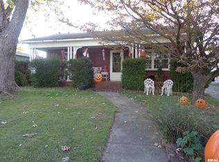 1105 S Main St, Harrisburg, IL 62946