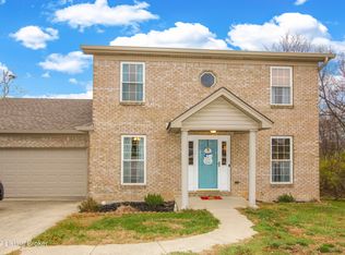 2220 Clearwater Dr, Lawrenceburg, KY 40342
